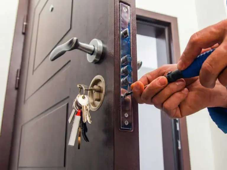 Porta blindada em Araraquara – instalação e manutenção
